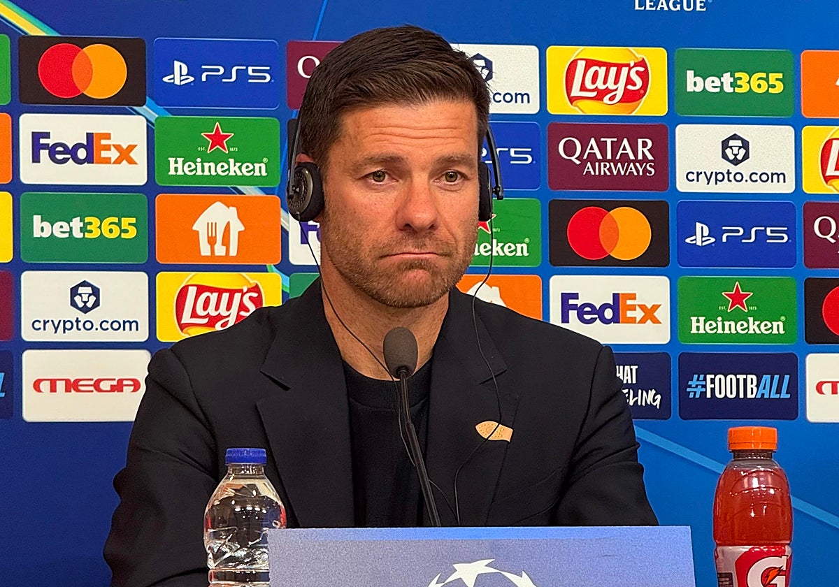 Xabi, durante su comparecencia en la sala de prensa del estadio del Olympiakos