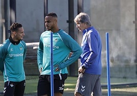 Pellegrini, sobre Isco, Ortiz, el Utrecht y Amrabat: «Ojalá lo mantengamos no sólo esta temporada»