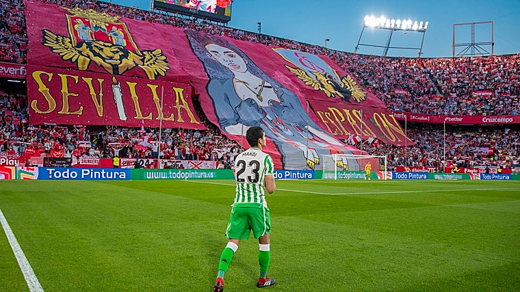Mosaico en el Ramón Sánchez-Pizjuán antes del Sevilla-Betis