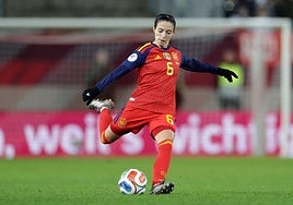 Aitana, durante la ida de la final de la Nations League