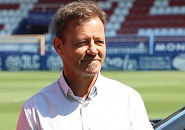 Manuel Mosquera, director deportivo del Extremadura y exentrenador de Reyes: «Su sonrisa fue eterna en los rondos y en todas partes»
