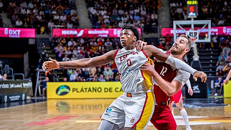 Lágrimas en España: Osobor tiene destrozada la rodilla