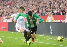 El debut de Miguel Sierra en el derbi y el mensaje de Almeyda