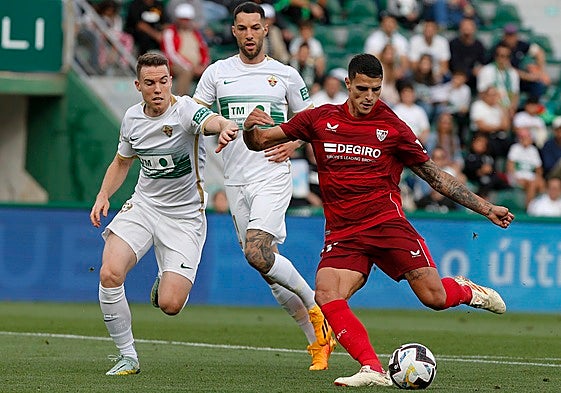 Lamela, durante un partido con el Sevilla