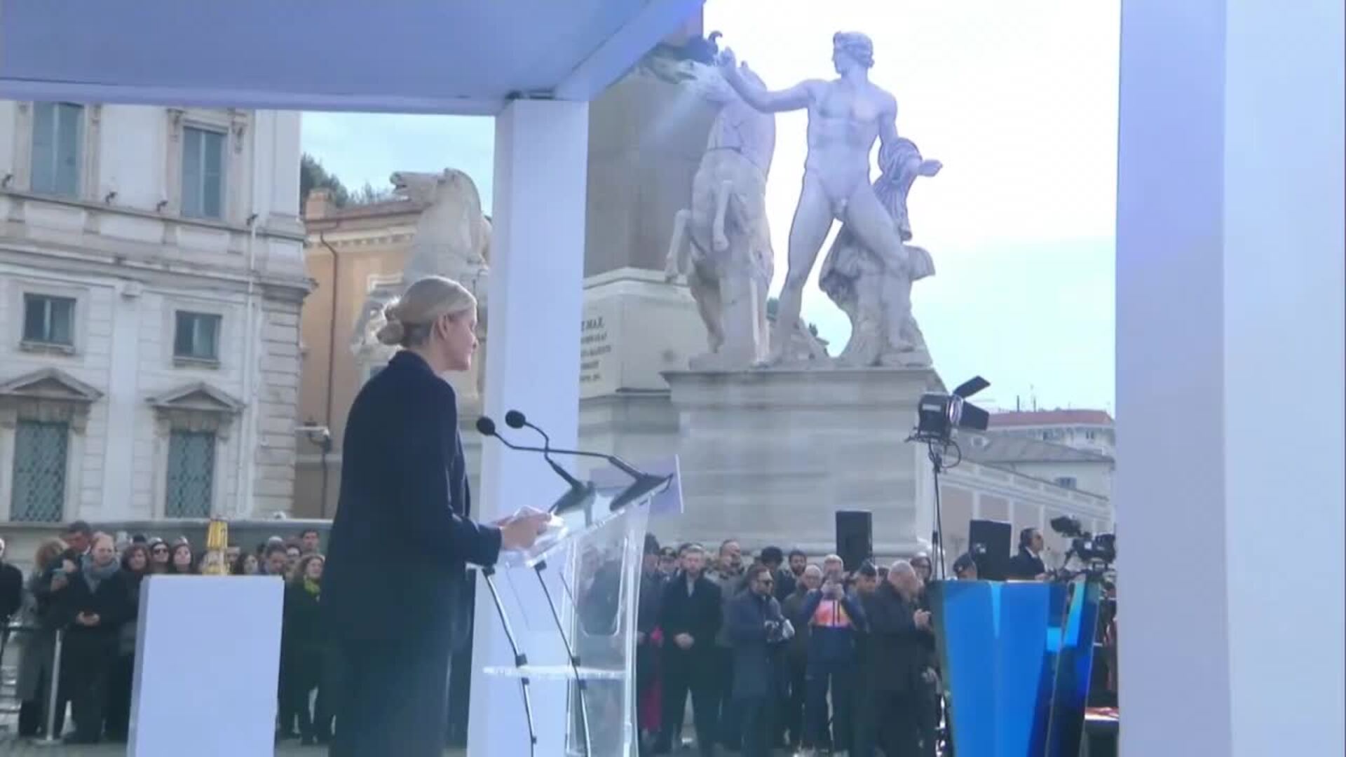 El fuego olímpico llega a Roma y se prepara para recorrer toda Italia rumbo a Milán-Cortina 2026