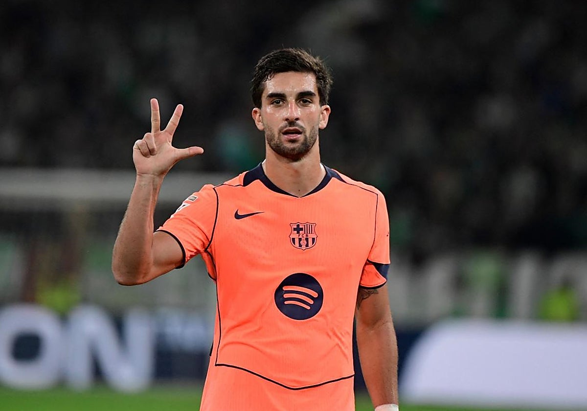 Ferran hace el gesto de haber marcado tres goles