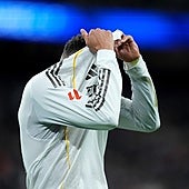 Mbappé se lamenta durante el partido contra el Celta