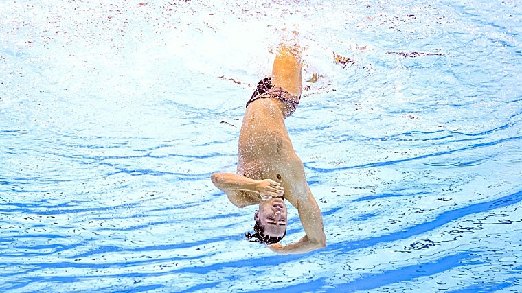 Dennis Gonzalez compete no Campeonato Mundial em Cingapura.