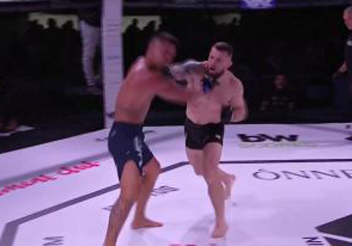 Oriol Arenas conecta un golpe noqueador