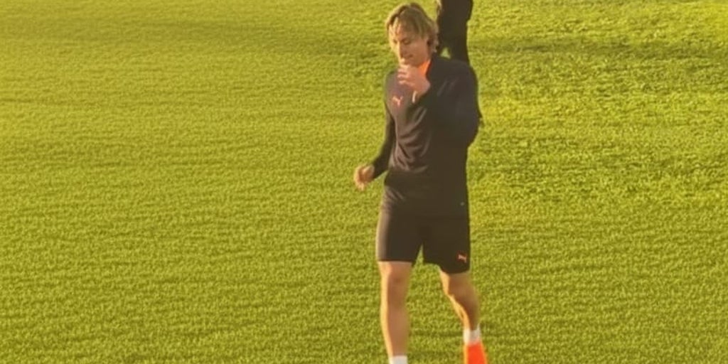 Canales Injury: Betis Tribute in Doubt