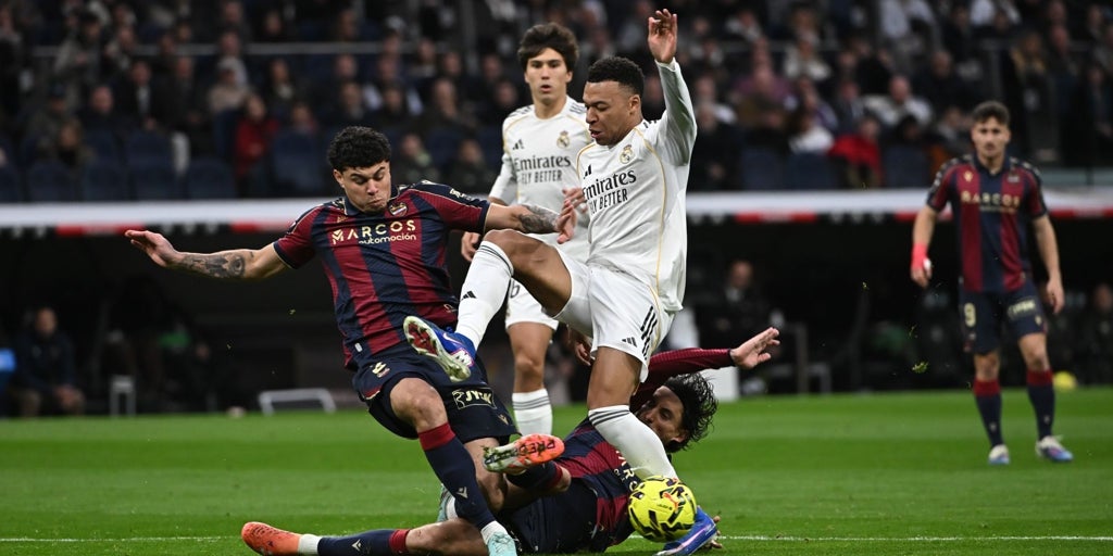 real madrid 2 - levante 0: Guler y Mbappé rescatan al Madrid del enfado ...