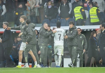 Guler y Mbappé rescatan al Madrid del enfado y la ira del Bernabéu