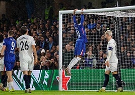 Así está la clasificación de Champions: pelea de locos por el top-8, con ocho equipos empatados a 13 puntos