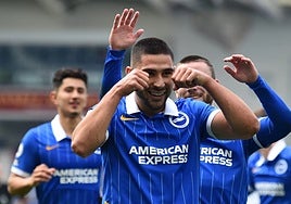 Maupay, un 'killer' canchero de Versalles con alma argentina para el Sevilla FC