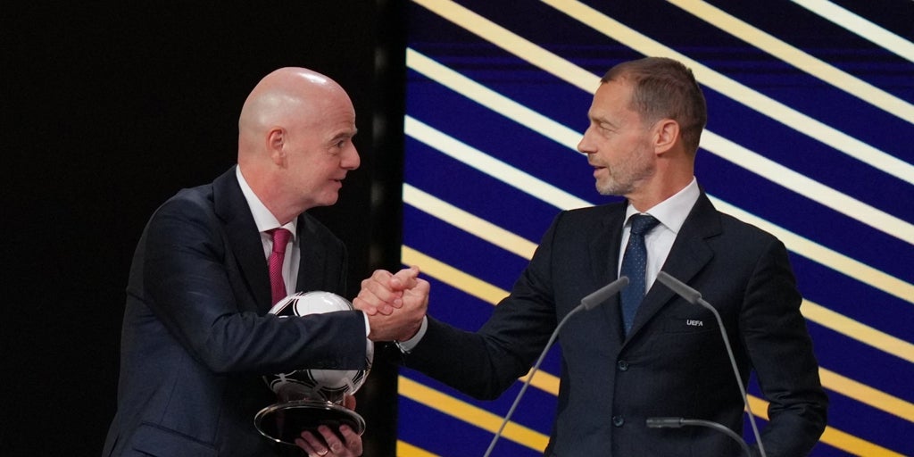 Infantino: «Pido un aplauso para Ceferin, Nasser y Florentino»