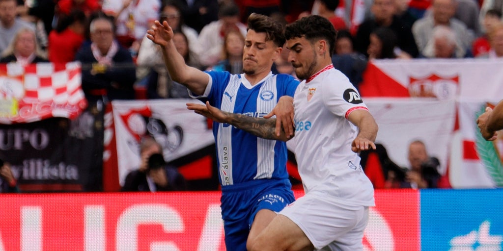 Dónde ver Sevilla - Alavés: canal de TV y streaming online del partido de LaLiga EA Sports 2025-2026