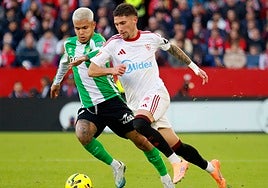 Dónde ver el Gran Derbi Betis - Sevilla: canal de TV y streaming online del partido de LaLiga EA Sports 2025-26