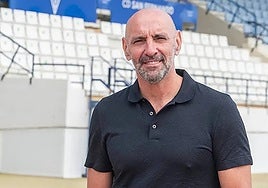 Monchi presume de sevillismo tras el derbi y responde con guasa a un aficionado bético