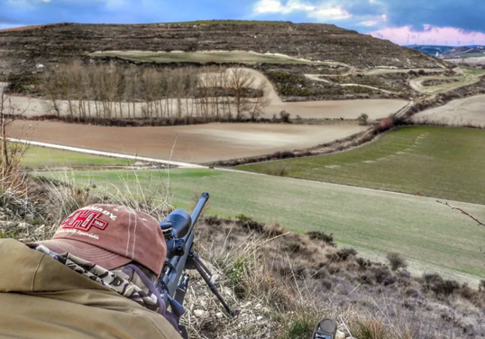 Con los disparos a larga distancia, la esencia del seguimiento tradicional se pierde esencialmente.