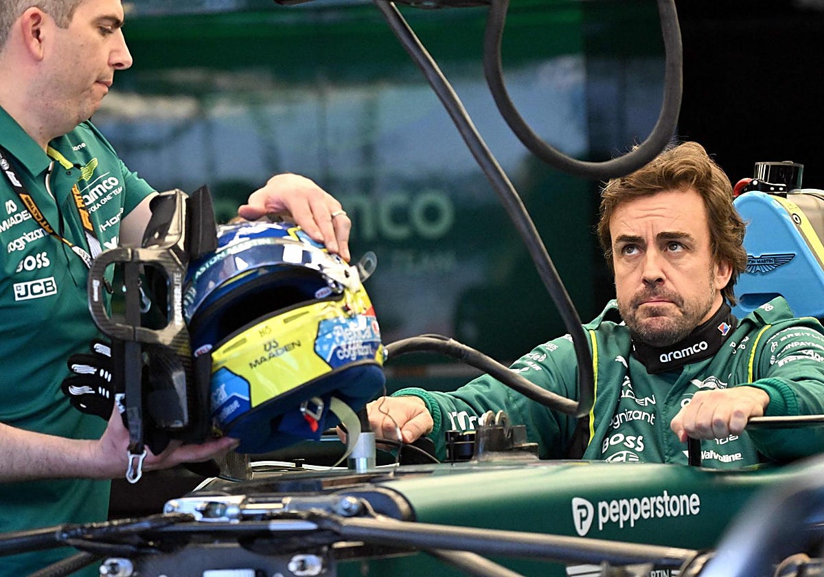 Alonso no puede dar más de 25 vueltas sin sufrir daños en los nervios de  las manos»
