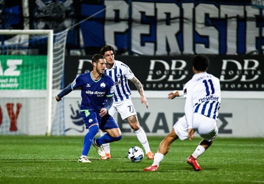 Rubén Pérez, en un partido de esta temporada en el AE Kifisias