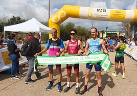 Alicia Soriano y Juan José Durán se alzan con la victoria en el XIII Duatlón de Sevilla
