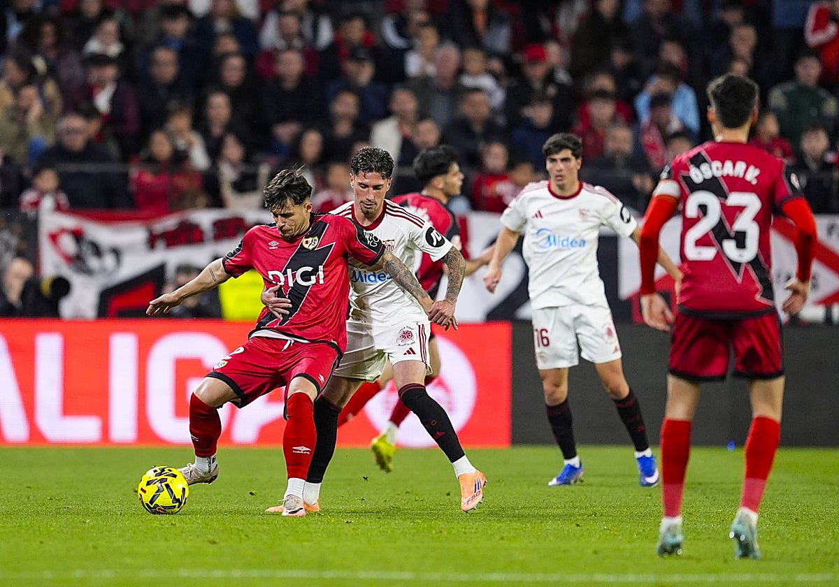 Sevilla vs Barcelona: Key Players at Risk of Suspension for Valencia Clash