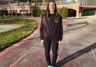 Otra Salma Paralluelo en un pueblo de Teruel