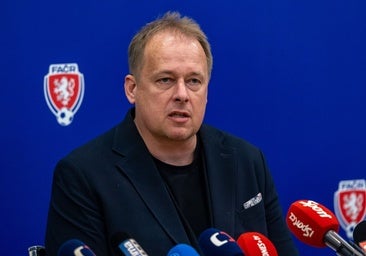 Los amaños dinamitan al fútbol checo en plena carrera hacia el Mundial