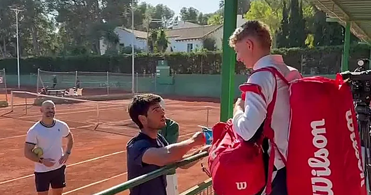 Alcaraz ya tiene otra vez el aliento de Sinner encima