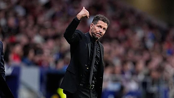 Simeone encoge los goles y los triunfos del Atlético ante el Barça