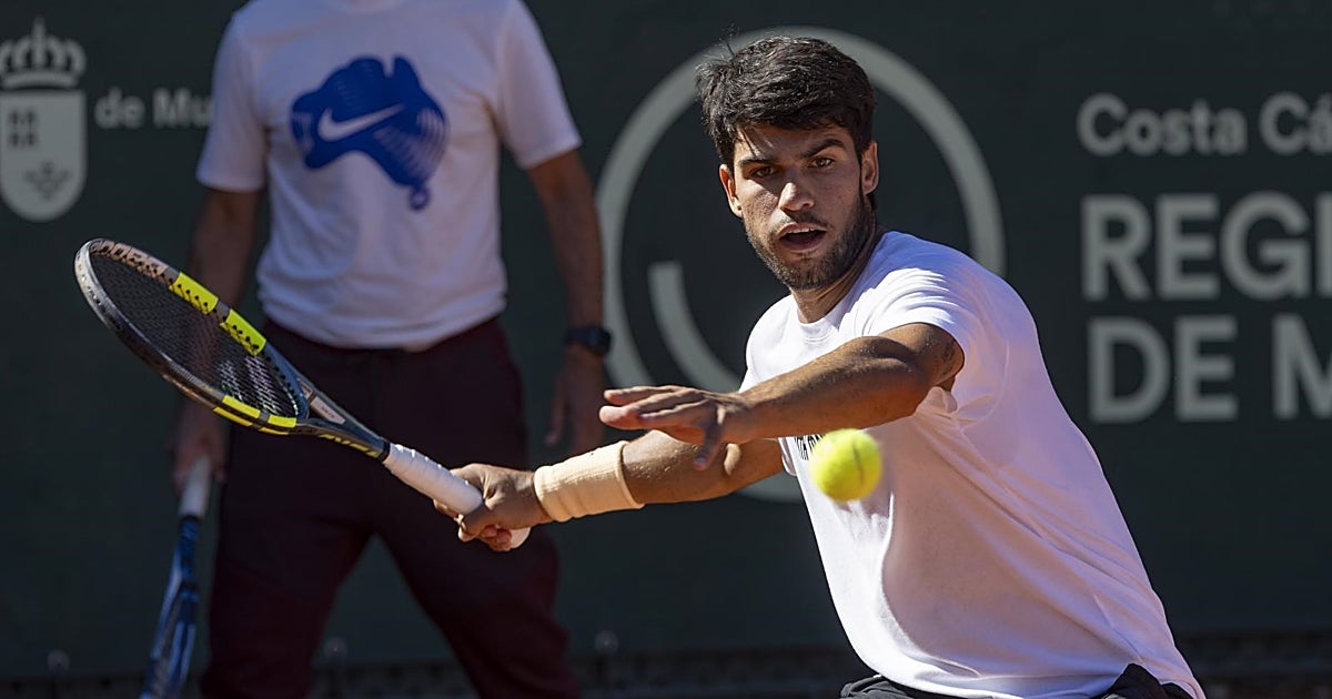 Dónde ver online y en televisión a Carlos Alcaraz en Montecarlo hoy y a qué hora juega contra Báez