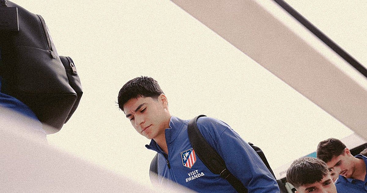 Nueve jugadores del filial en la lista del Atlético para visitar al Sevilla