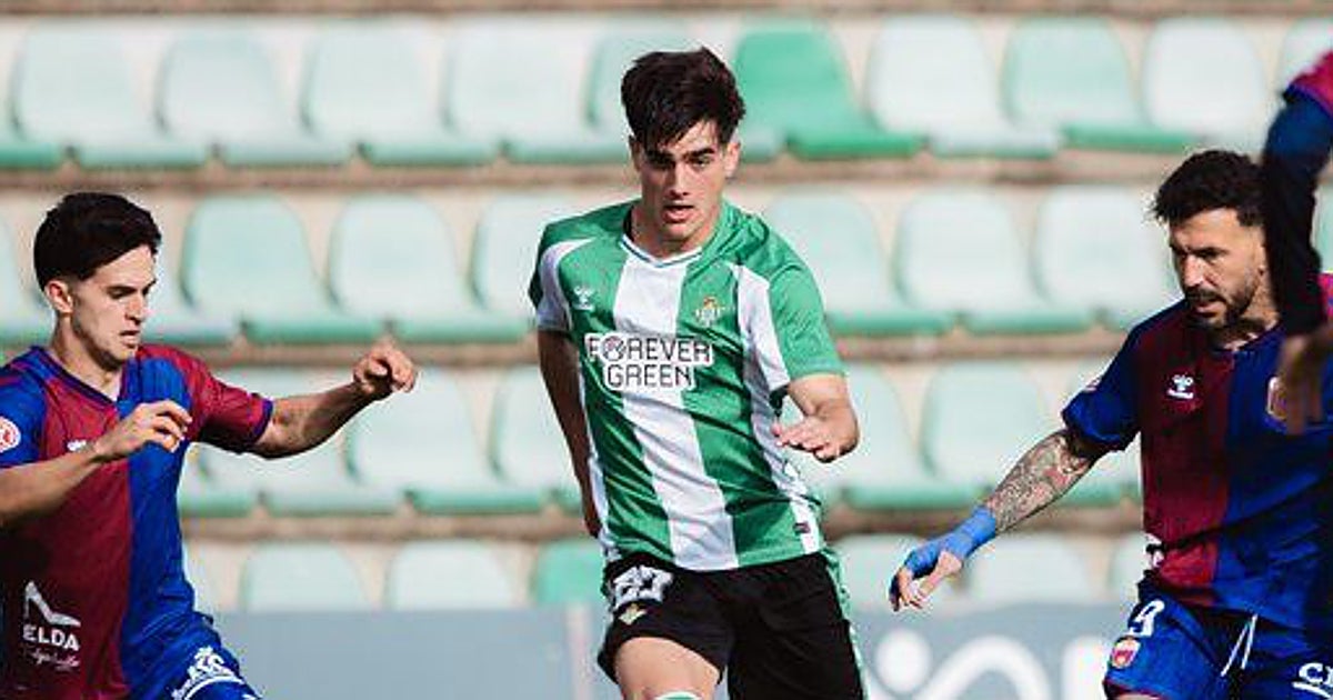 El Betis Deportivo cae ante el líder Eldense y se queda a ocho puntos de la salvación (0-1)