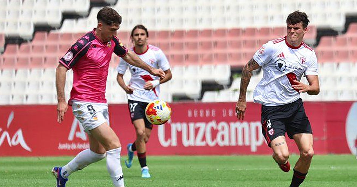 El Sevilla Atlético sigue en dinámica negativa y pierde con el Sabadell (1-2)
