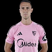 Imagen - Atento para salir a despejar algún centro en el tramo final. Boñar remató muy cerca en la jugada del gol del Atlético