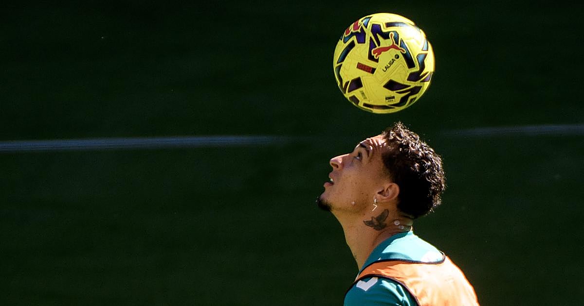 Pellegrini cuida a Antony para salvar su peor momento en su mejor temporada