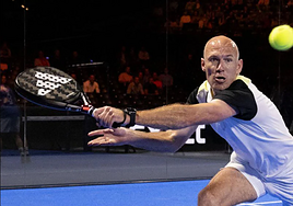 De triunfar en Real Madrid y Bayern a competir en running y pádel: la nueva vida de Arjen Robben