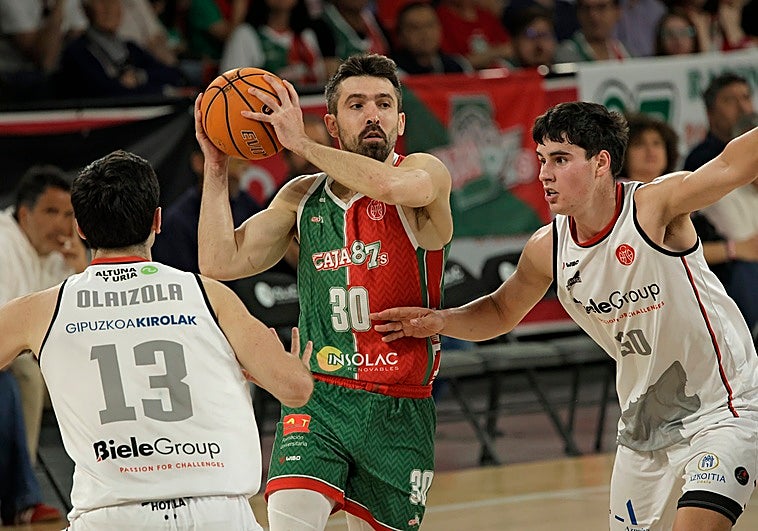 Caja 87 - Morón: el punto y seguido de un derbi en un sábado apasionante