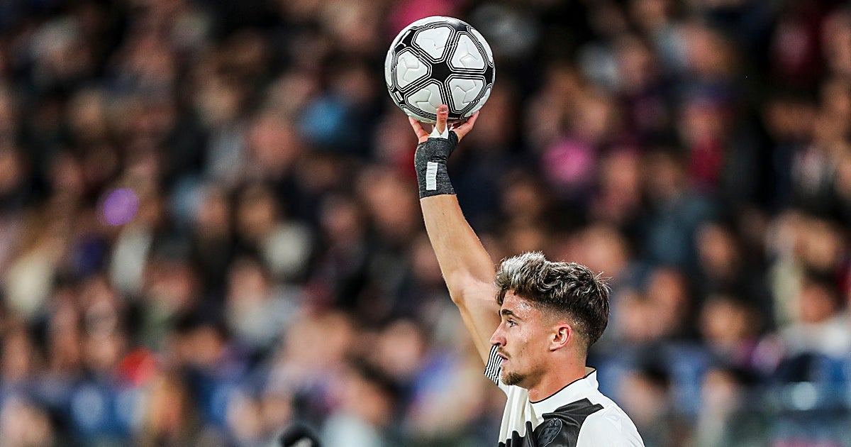 Iván Romero, sobre el Sevilla: «Sabemos que son muy fuertes defensivamente»