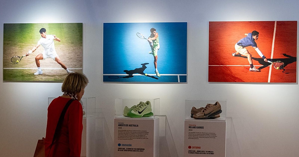 La Caja Mágica acoge la exposición más personal de Carlos Alcaraz