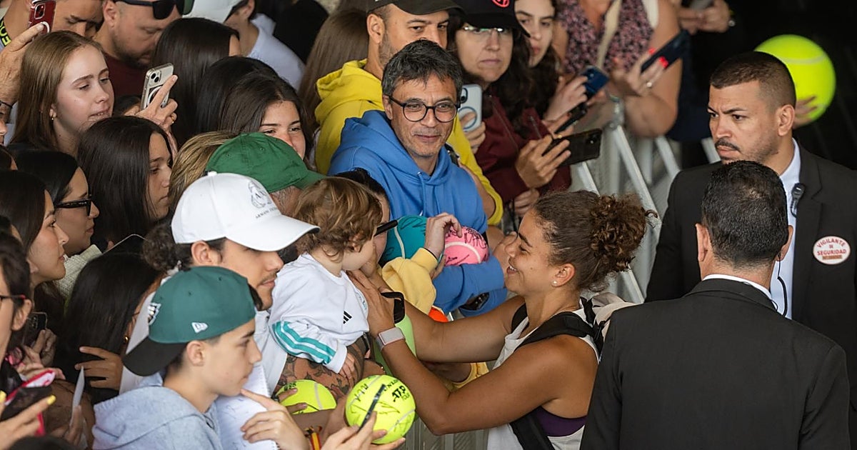 El paseo de la fama donde firman desde tenistas a recogepelotas
