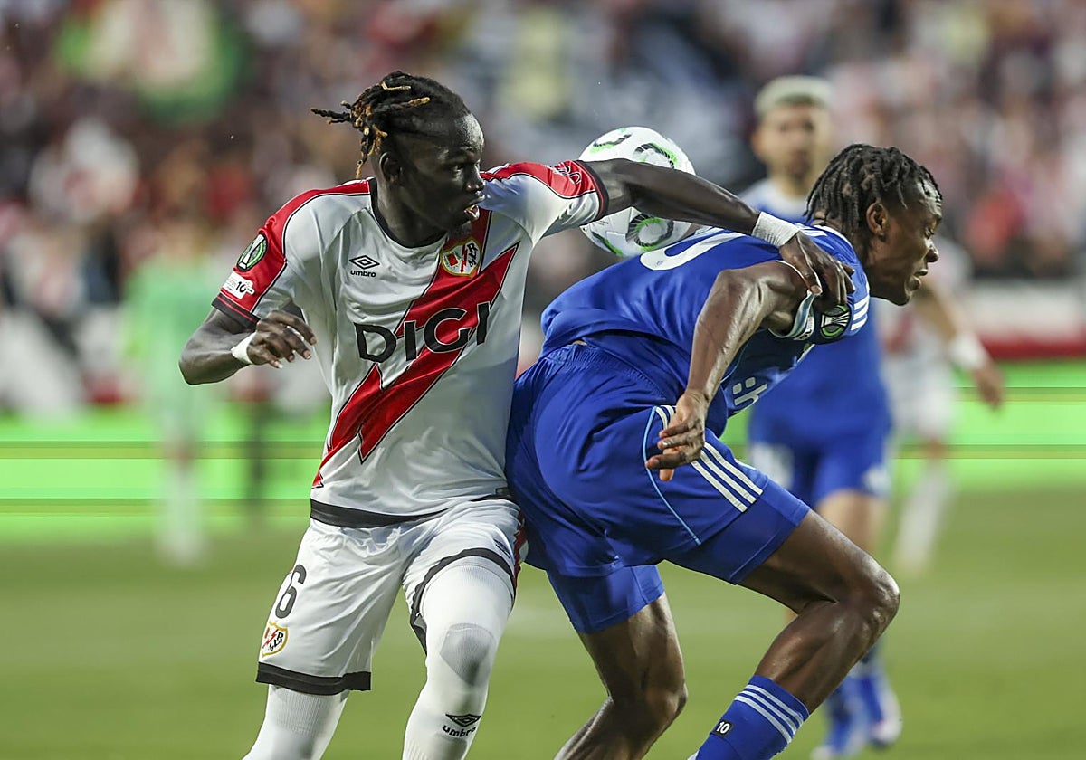 Alemão da ventaja al Rayo Vallecano en semifinales de la Conference League — image 4