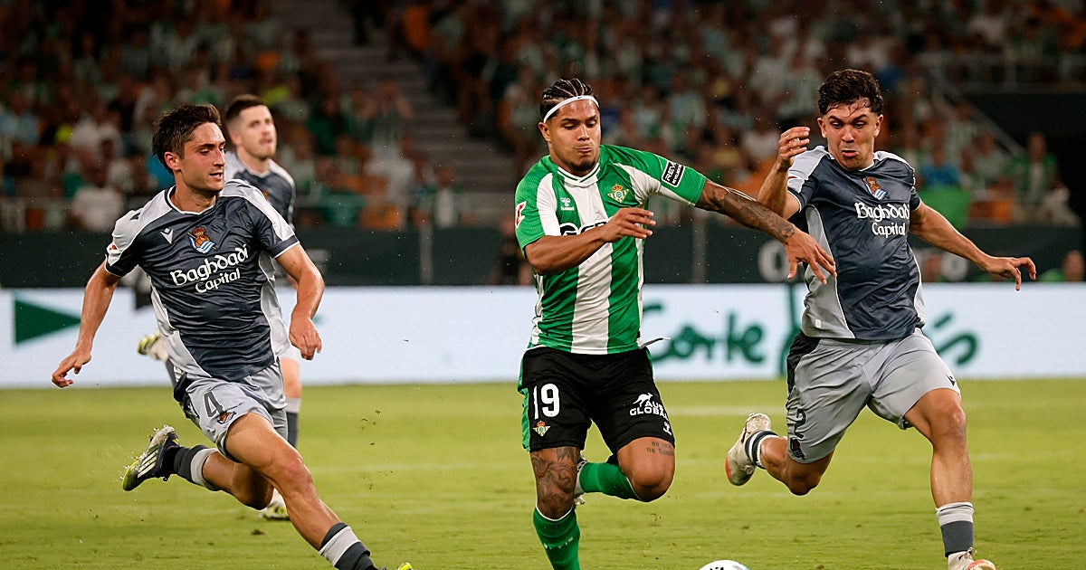 Dónde ver Real Sociedad - Real Betis: canal de TV y streaming online del partido de LaLiga EA Sports 2025-2026