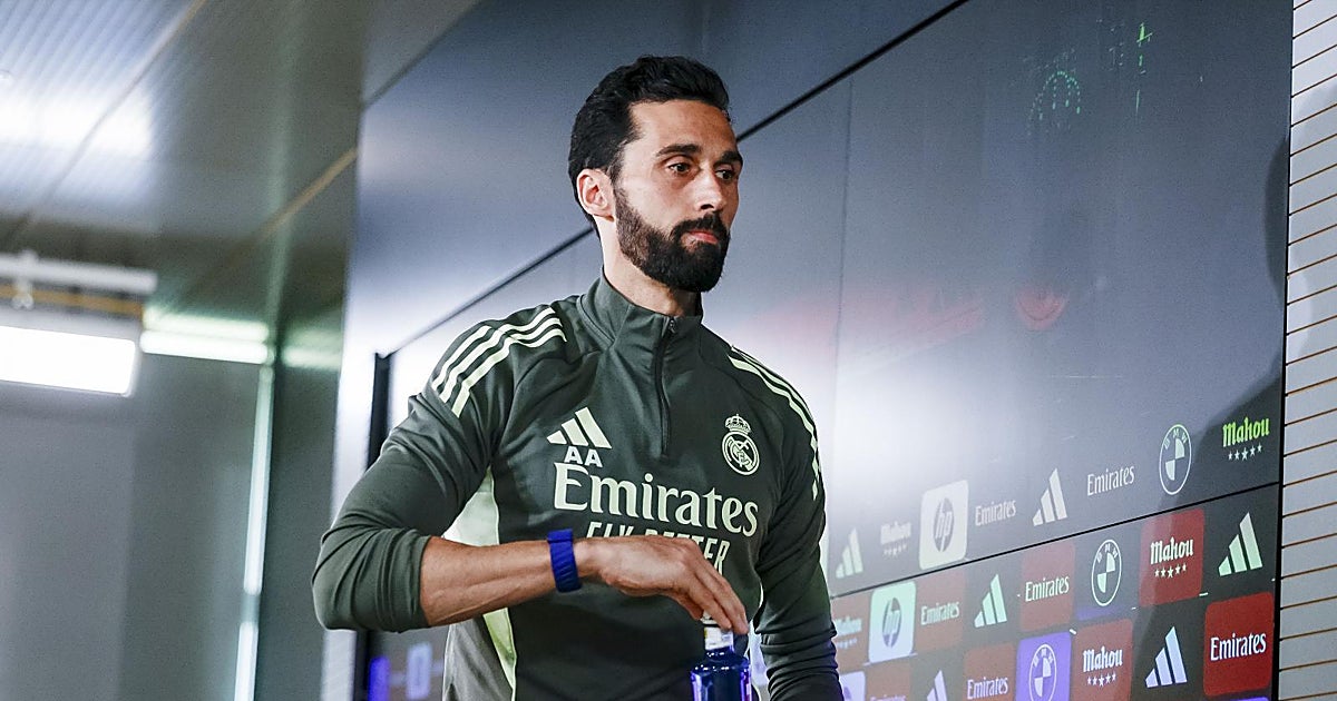 Arbeloa: «Que se filtren cosas es una traición al Madrid y a este escudo»