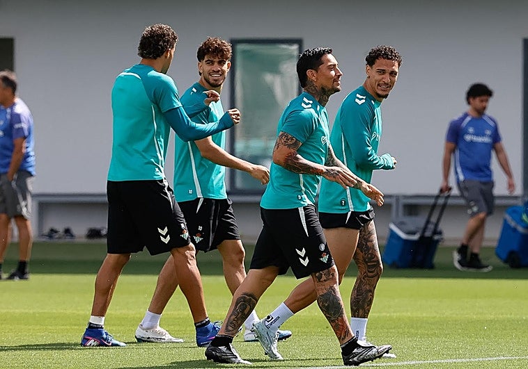 Betis - Elche: Ganar para tirar por los aires la calculadora de la Champions