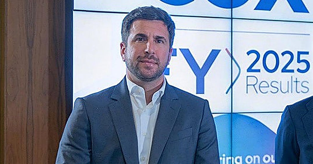 Enrique Riquelme le pide más tiempo a Florentino para las elecciones