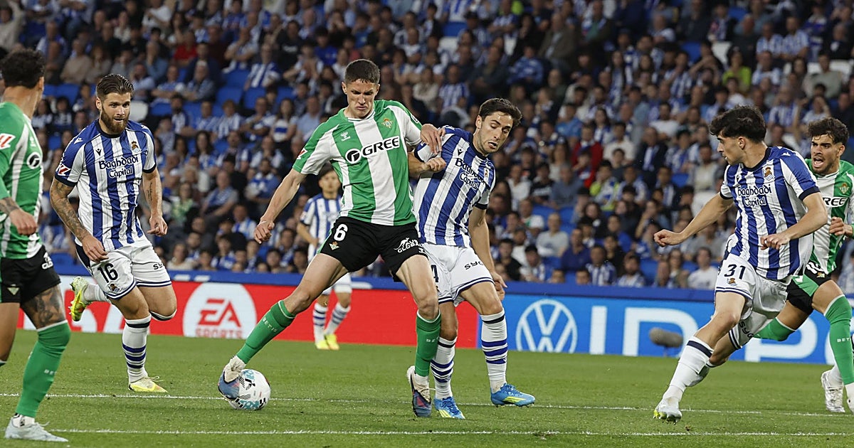 El Betis se mantiene firme en su tasación por Altimira