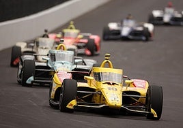 Álex Palou no puede repetir triunfo en la Indy500 y se conforma con la séptima plaza