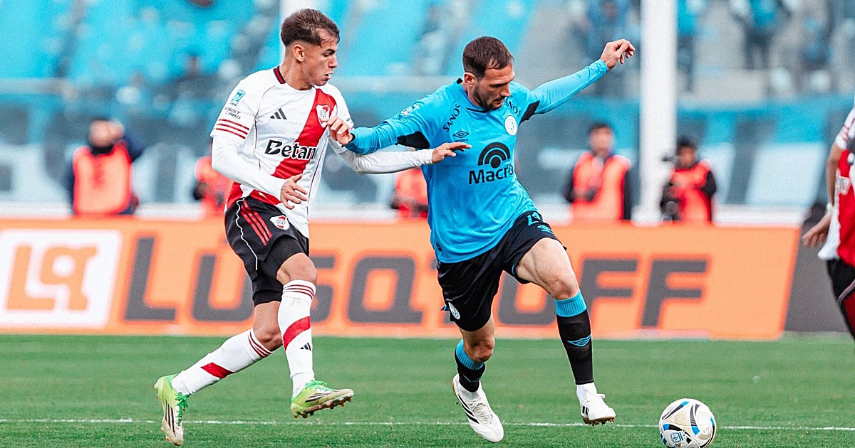 El ex del Sevilla FC 'Mudo' Vázquez, campeón en Argentina con Belgrano de Córdoba